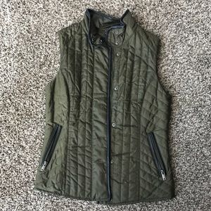 Banana Republic green vest